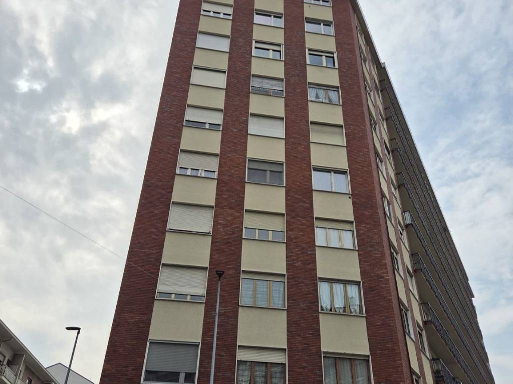 appartamento in vendita a Torino in zona Lucento