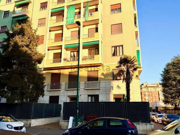 appartamento in vendita a Torino in zona Pozzo Strada