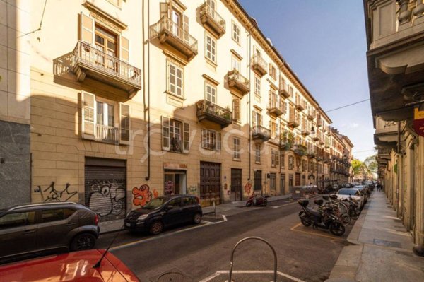 appartamento in vendita a Torino in zona San Salvario