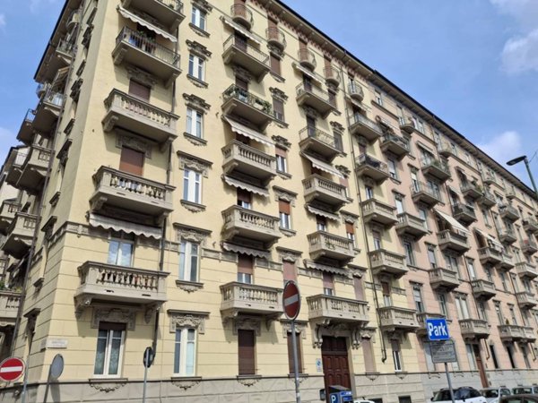 appartamento in vendita a Torino in zona Campidoglio