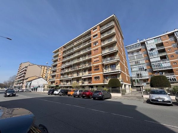 appartamento in vendita a Torino in zona Mirafiori Sud