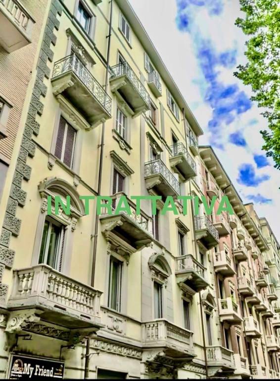 appartamento in vendita a Torino in zona Crocetta