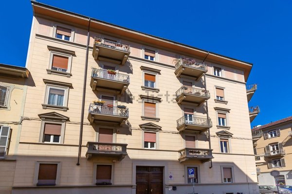 appartamento in vendita a Torino in zona Aurora