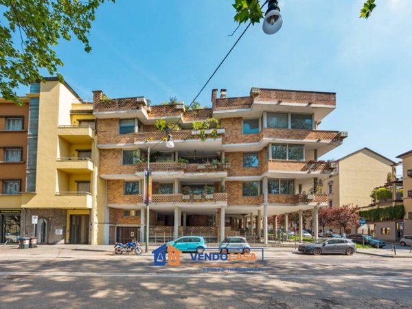 appartamento in vendita a Torino in zona Cavoretto
