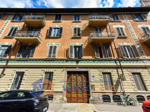 appartamento in vendita a Torino in zona San Salvario