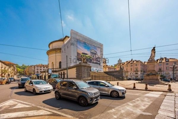 appartamento in vendita a Torino in zona Gran Madre