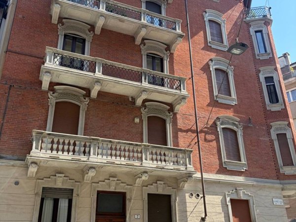appartamento in vendita a Torino in zona Campidoglio