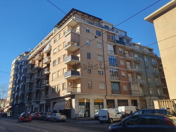 appartamento in vendita a Torino in zona Pozzo Strada