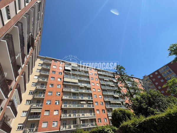 appartamento in vendita a Torino in zona Borgata Vittoria