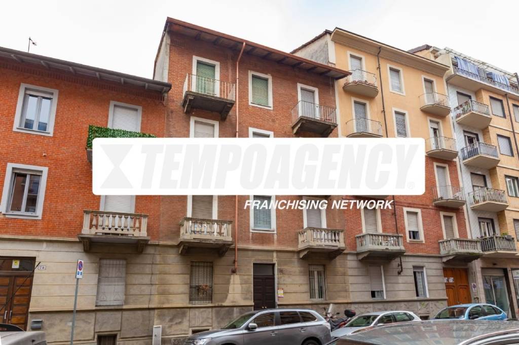 appartamento in vendita a Torino in zona Parella