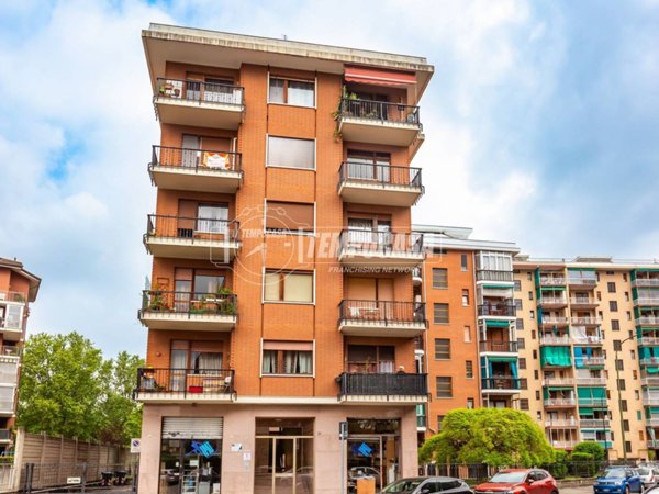 appartamento in vendita a Torino in zona Vallette