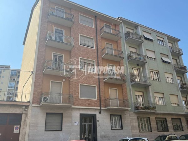 appartamento in vendita a Torino in zona Parella