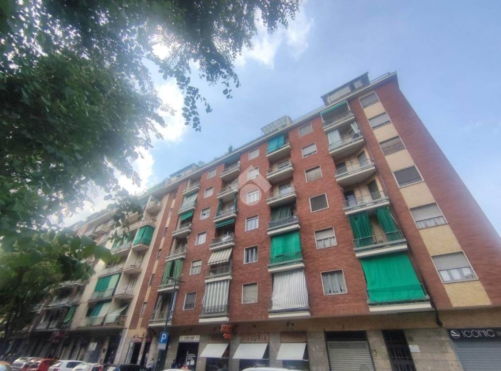appartamento in vendita a Torino in zona Borgata Vittoria