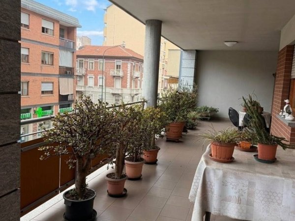 appartamento in vendita a Torino in zona Borgo San Paolo