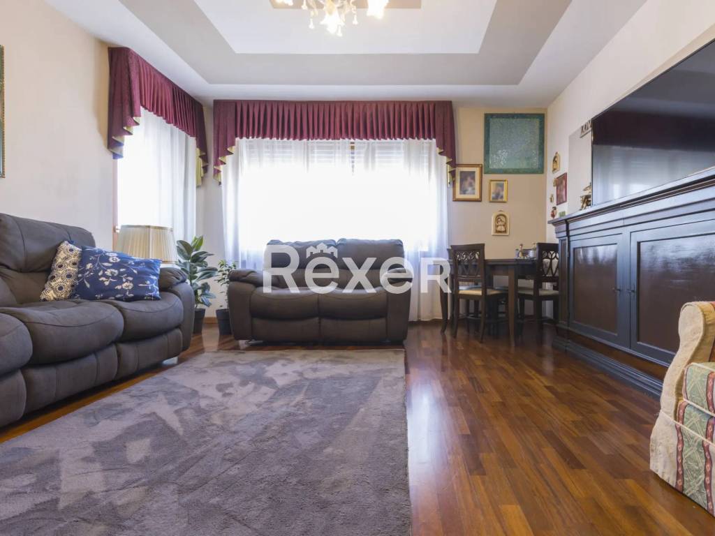 appartamento in vendita a Torino in zona Cenisia