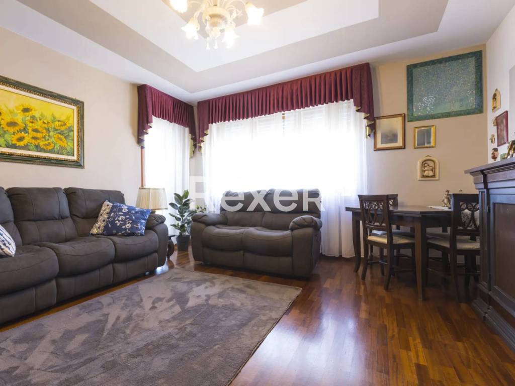 appartamento in vendita a Torino in zona Cenisia