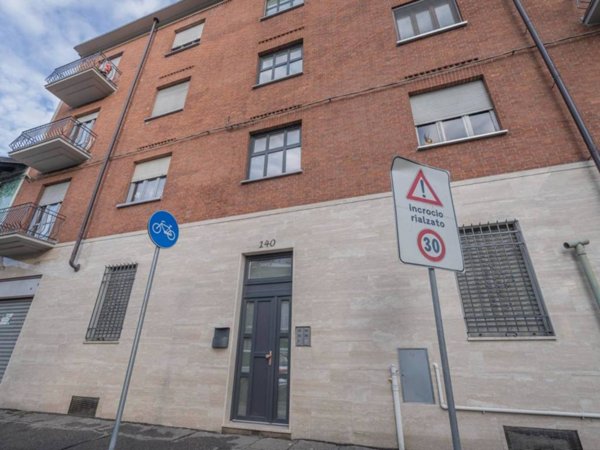 appartamento in vendita a Torino in zona Falchera