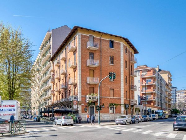 appartamento in vendita a Torino in zona Parella