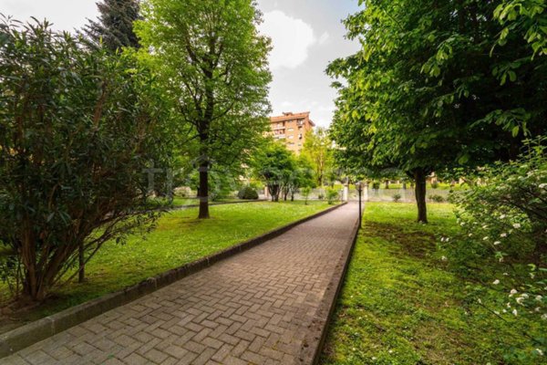 appartamento in vendita a Torino in zona Barca
