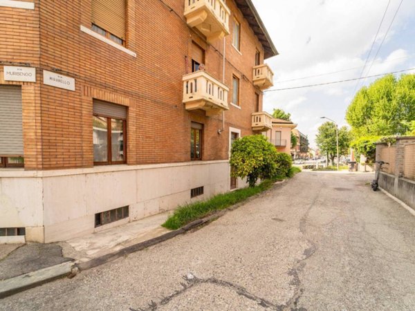 appartamento in vendita a Torino in zona Rosa