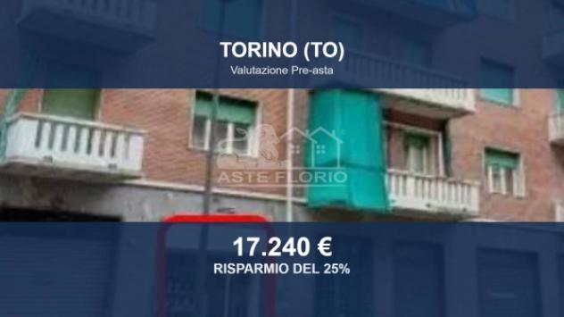 negozio in vendita a Torino in zona Rebaudengo