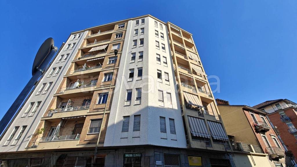 appartamento in vendita a Torino in zona Barriera di Milano
