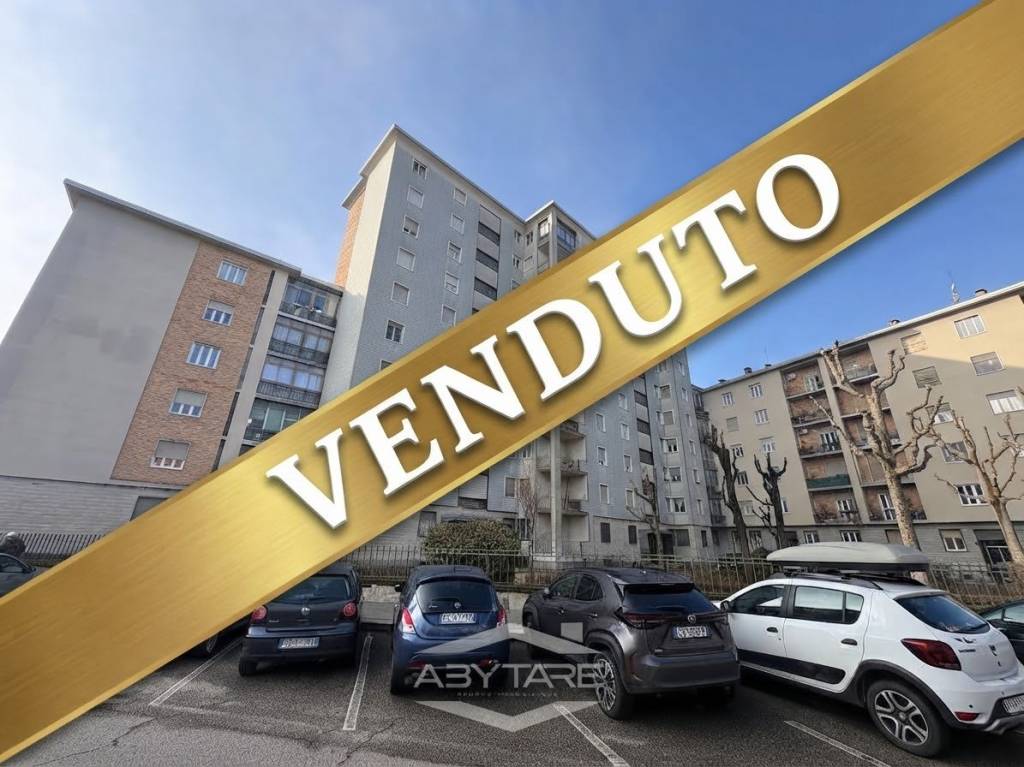 appartamento in vendita a Torino in zona Lingotto