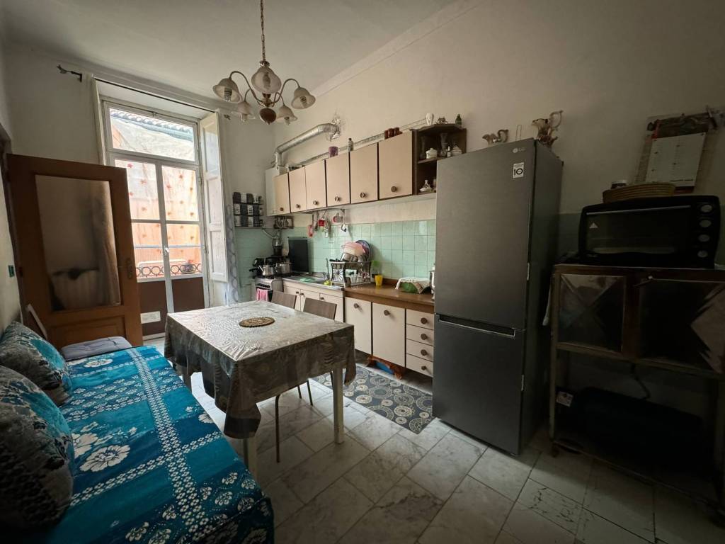 appartamento in vendita a Torino in zona Aurora