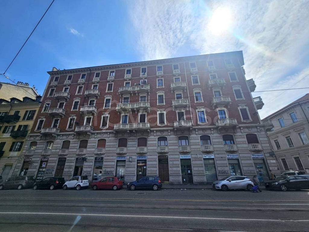 appartamento in vendita a Torino in zona Aurora