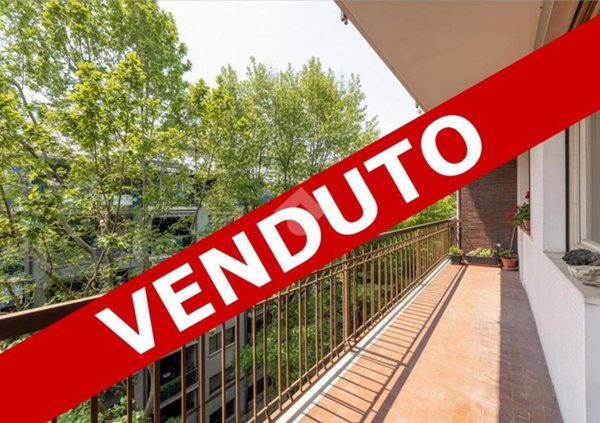 appartamento in vendita a Torino in zona Santa Rita