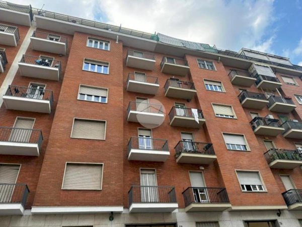 appartamento in vendita a Torino in zona Lucento
