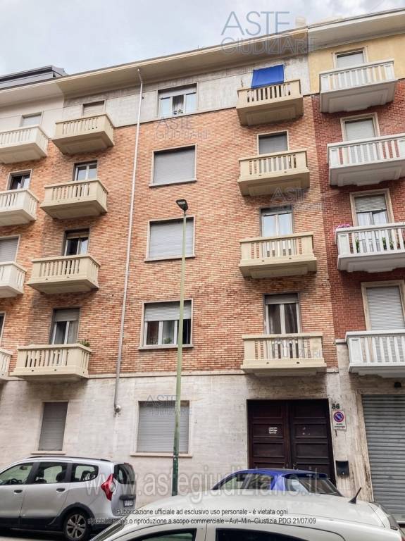 appartamento in vendita a Torino in zona Parella