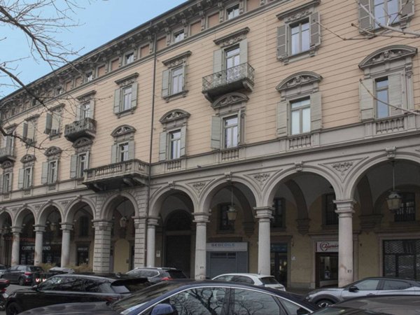 appartamento in vendita a Torino in zona Centro Storico