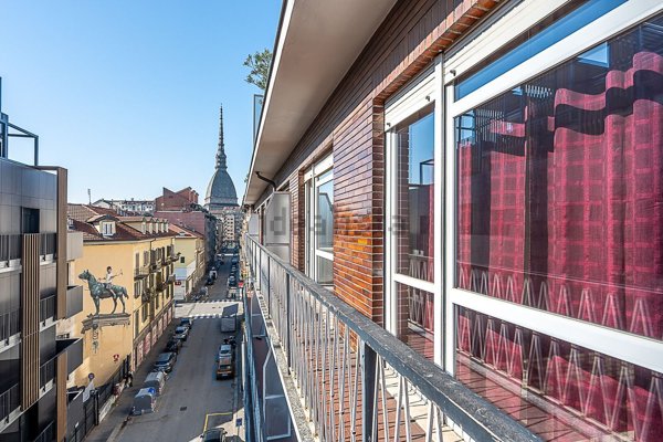 appartamento in vendita a Torino in zona Vanchiglia