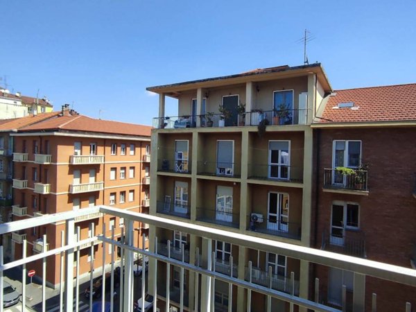 appartamento in vendita a Torino in zona Parella