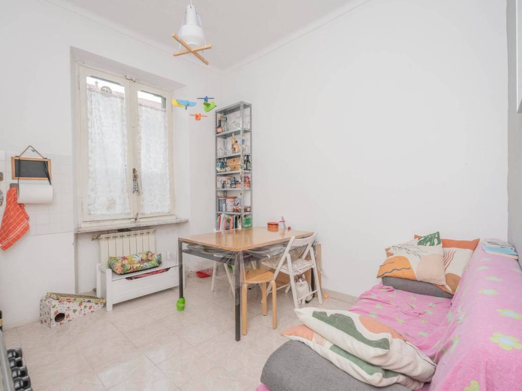 appartamento in vendita a Torino in zona Aurora