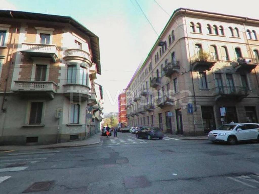 appartamento in vendita a Torino in zona Vanchiglia