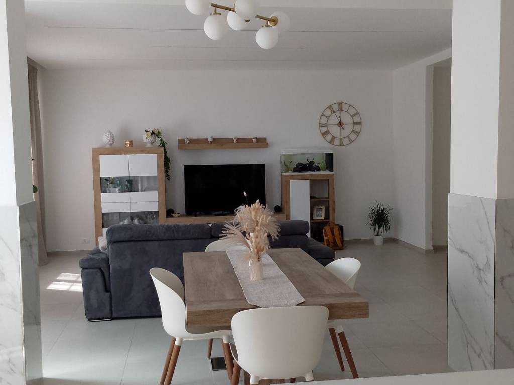 appartamento in vendita a Torino in zona Mirafiori Nord