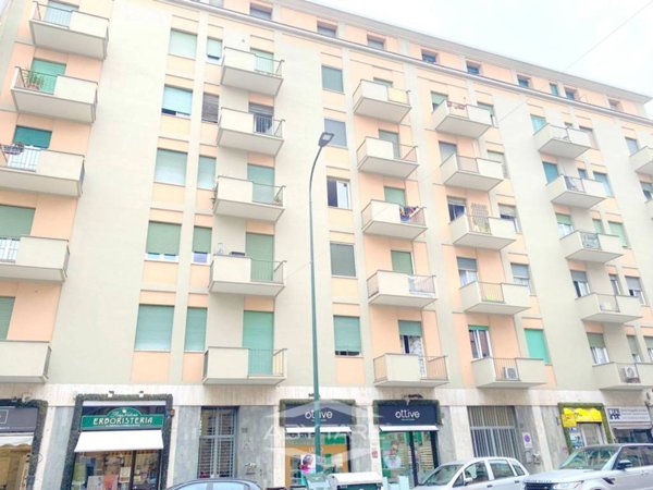 appartamento in vendita a Torino in zona Mirafiori Nord