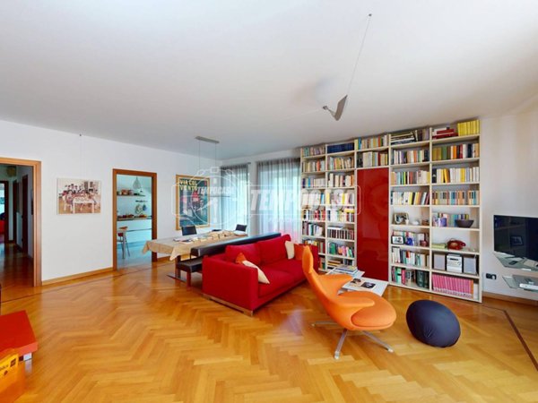 appartamento in vendita a Torino in zona Rosa