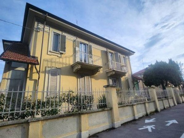 appartamento in vendita a Torino in zona Mirafiori Nord