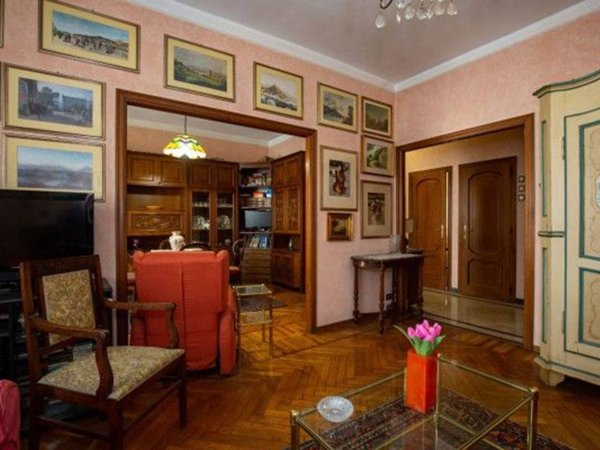 appartamento in vendita a Torino in zona San Salvario