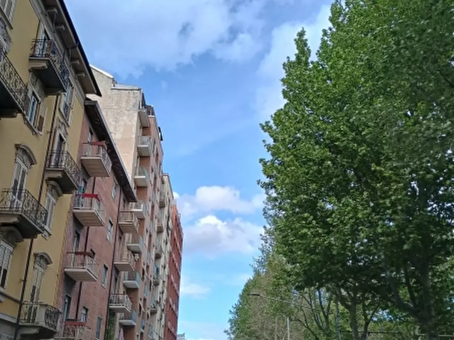 negozio in vendita a Torino in zona Campidoglio