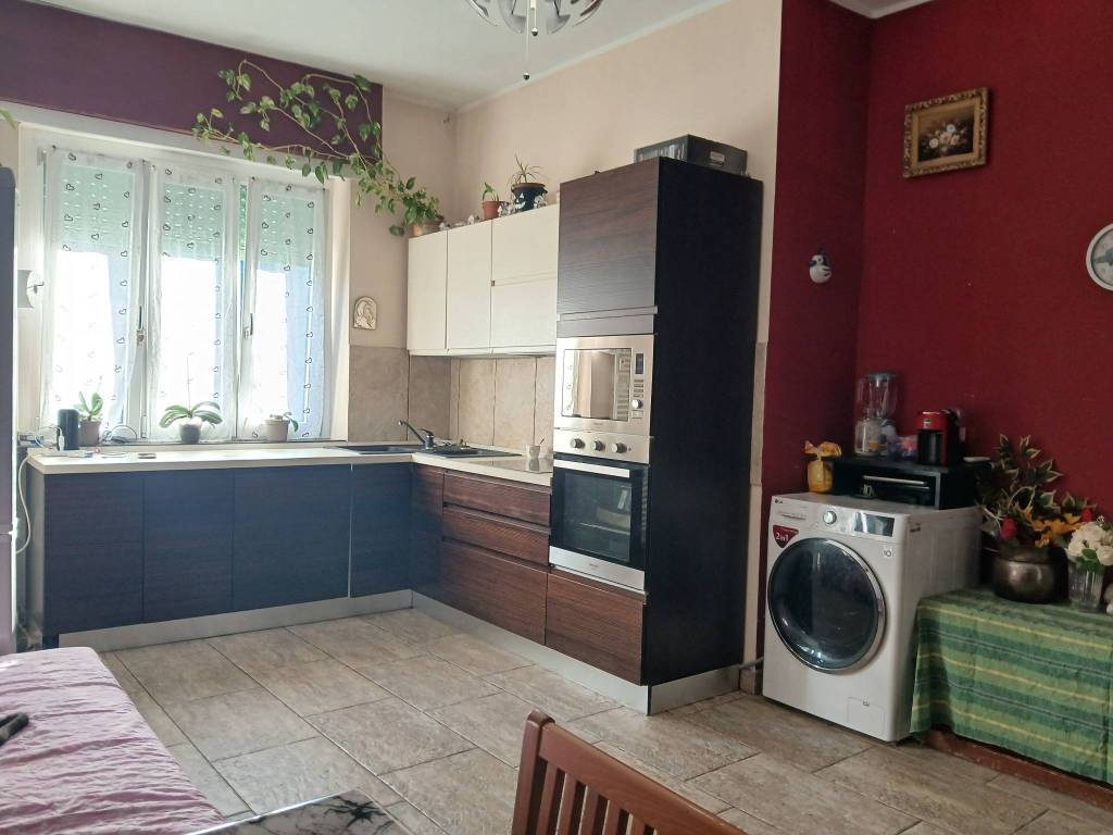 appartamento in vendita a Torino in zona Mirafiori Nord