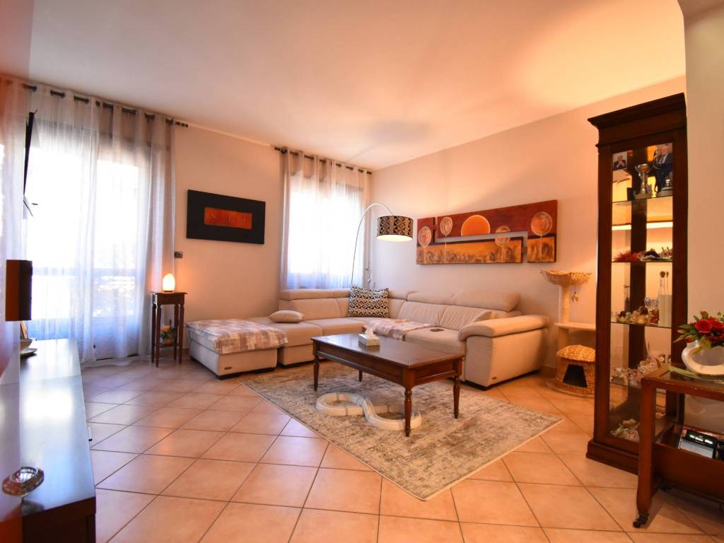 appartamento in vendita a Torino in zona Millefonti