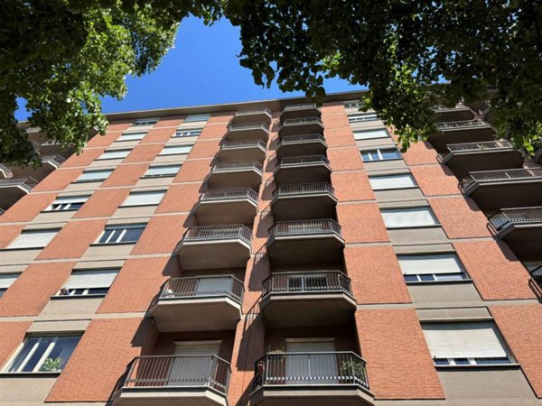 appartamento in vendita a Torino in zona Mirafiori Nord