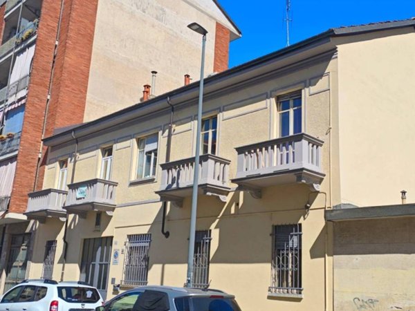 appartamento in vendita a Torino in zona Borgata Vittoria