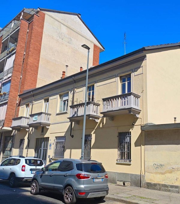 appartamento in vendita a Torino in zona Borgata Vittoria