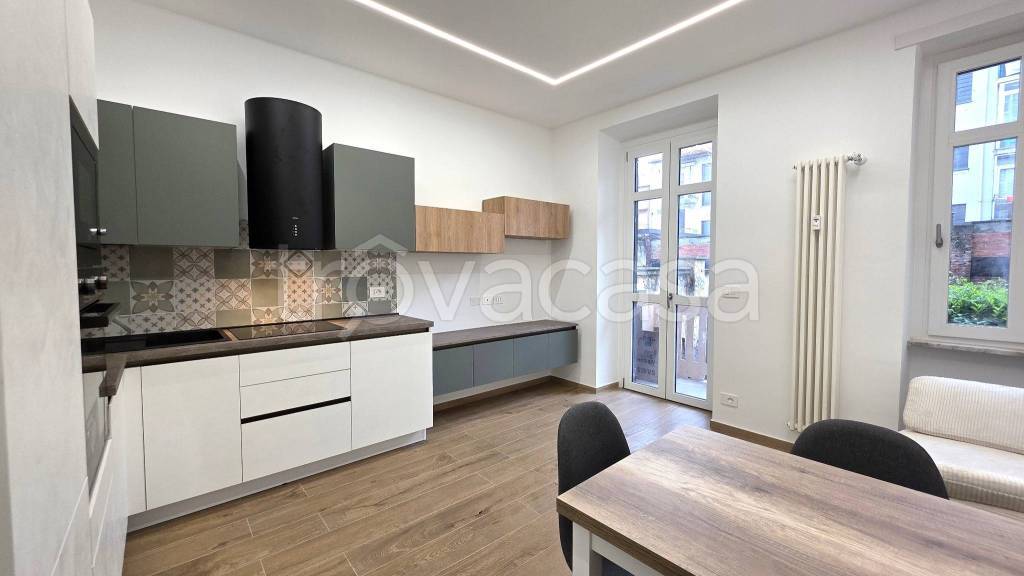 appartamento in vendita a Torino in zona Parella