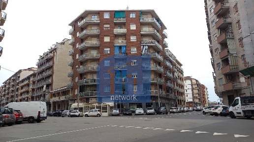 appartamento in vendita a Torino in zona Santa Rita